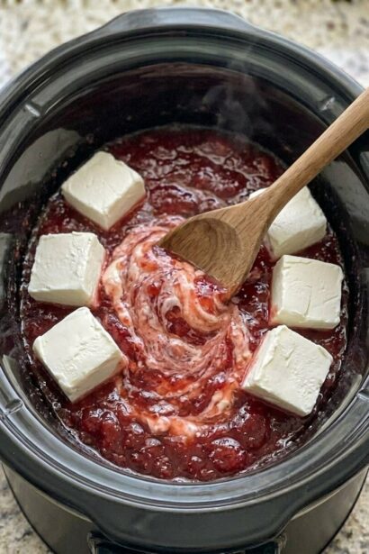 4-Ingredient Slow Cooker Strawberry Cheesecake Dip