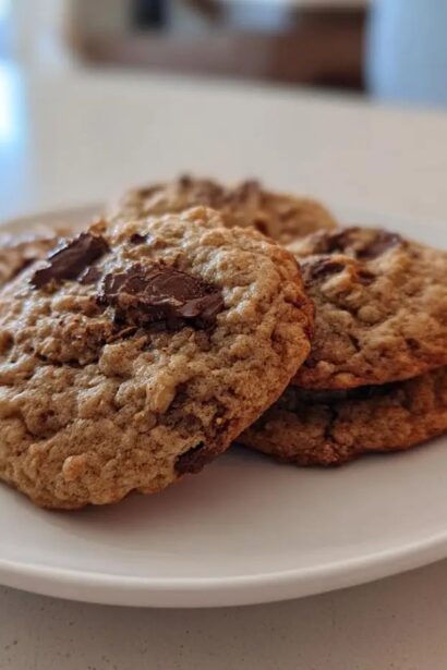 Banana Oatmeal Chocolate Chip Cookies