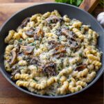 Creamy Roasted Garlic & Mushroom Pasta - Snack On Meat