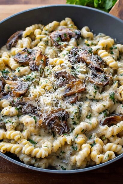 Creamy Roasted Garlic & Mushroom Pasta - Snack On Meat
