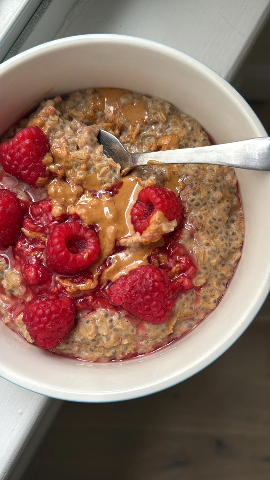 Peanut Butter & Jelly Stovetop Oatmeal - Wellness by Kay