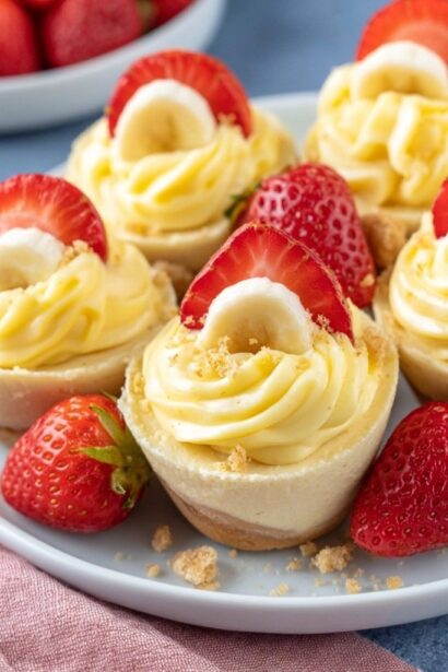 Banana Pudding Cheesecake Deviled Strawberries